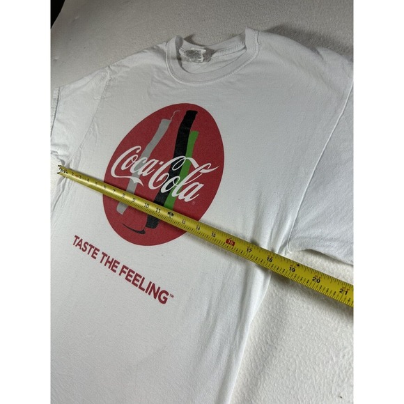 Coca-Cola Men's M VTG "Taste The Feeling" White Graphic Short Sleeve T-Shirt - Picture 6 of 9